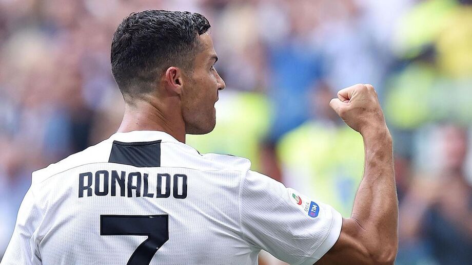 Não será neste momento Cristiano Ronaldo o melhor jogador do Mundo?