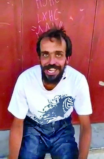 Homem residente em Cacilhas    