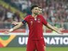 Pepe (3): A cada jogo que passa faz com Rúben Dias uma dupla muito eficaz. Falhou no corte no segundo golo da Polónia.