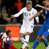 Mbappé evita derrota da França frente à Islândia