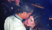 Kathryn foi fotografada ao lado de Cristiano Ronaldo numa discoteca, quando se conheceram
