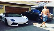 Lamborghini Aventador e Rolls-Royce Phantom Drophead Coupé