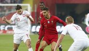 André Silva (4): Está de pé quente e a realizar uma excelente época. Fez o golo do empate e ainda colocou Renato na cara de Fabianski.