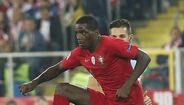 William Carvalho (3): Surgiu numa posição que não é muito habitual. Apareceu no jogo a espaços.