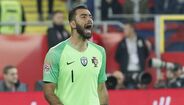Rui Patrício (2): Esteve mal no primeiro golo, mas nada podia fazer no segundo, numa noite em que não teve muito trabalho.