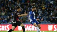 Adrián López (1): Esteve perto de marcar na parte final, mas falhou o alvo.