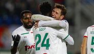 49. Lokomotiv Moscovo (Rússia): 28 jogadores