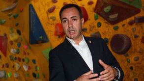 Revolta à porta aberta