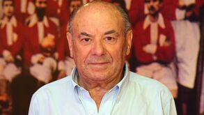 BTV nega censura a António Simões e faz cronologia de número de presenças