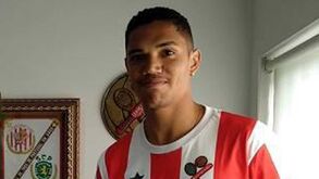 Dupla lesão nos joelhos obriga Pedro Henrique a parar dois meses