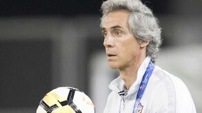 China: Paulo Sousa deixa comando técnico do Tianjin Quanjian