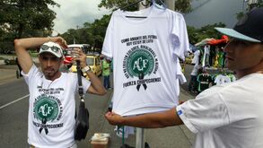 Familiares das vítimas dos jogadores da Chapecoense exigem indemnização