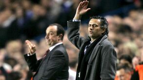 Mourinho revê 'velho inimigo'