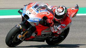 A assustadora queda de Jorge Lorenzo no circuito tailandês