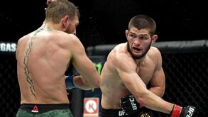 Khabib pede desculpa: «Eu não sou assim. O meu pai vai dar cabo de mim quando chegar a casa»