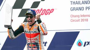 MotoGP: Marc Márquez vence na Tailândia e fica com uma mão no título