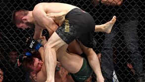 Khabib em maus lençóis: pode perder prémio e ser suspenso por meio ano