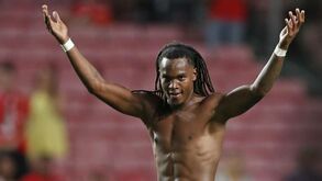 Renato Sanches eleito jogador do mês de setembro no Bayern Munique