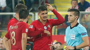 André Silva ainda assustou