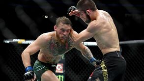 McGregor e Khabib suspensos 