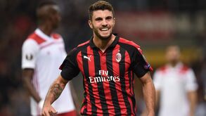 Milan renova com Cutrone até 2023