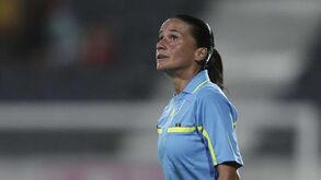 Árbitra portuguesa Sandra Bastos nomeada para o Linköping-Paris Saint-Germain