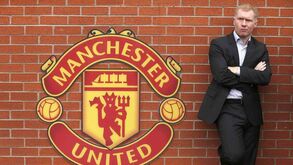 Scholes: «Podíamos contratar o Messi que ele iria ter dificuldades no Man. United»