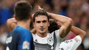 Christophe Dugarry: «Boateng e Hummels têm pernas de madeira»