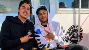 Neymar em Peniche a apoiar Gabriel Medina