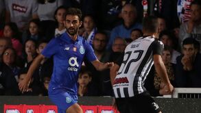 Os jogadores do FC Porto um a um: Adrián vezes quatro