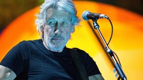Antigo vocalista dos Pink Floyd compara Bolsonaro a Hitler 
