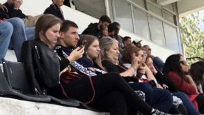 Rúben Dias foi ver o irmão jogar sob as ordens do ex-benfiquista Ruben Amorim