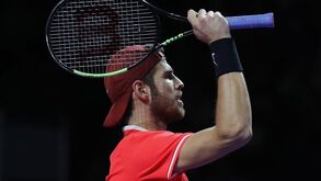 Karen Khachanov vence torneio de Moscovo