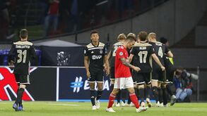 A festa do Ajax e o desalento dos encarnados