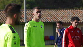 Huesca contrata médio Rivera para o lugar de Luisinho