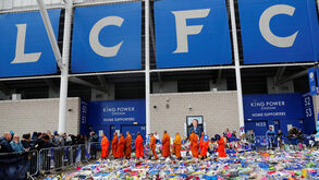 Jogo do Leicester em Cardiff mantém-se marcado para sábado
