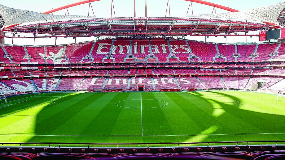 Estádio da Luz pode ter jogos à porta fechada, por castigo ao Benfica