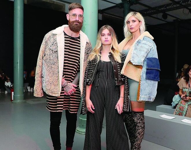 Raúl Meireles com a mulher Ivone e a filha Lara