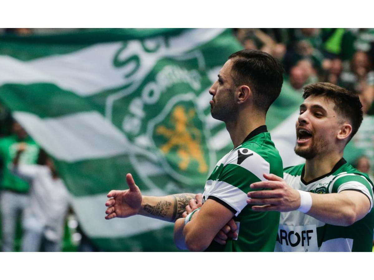 Sporting vence Benfica na Luz e lidera o campeonato de futsal