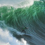 Prova de ondas gigantes mantém-se na Nazaré até domingo