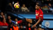 Já Rashford chegou dos compromissos com a seleção inglesa 'com um pequeno problema' mas, garante Mou, 'está preparado'