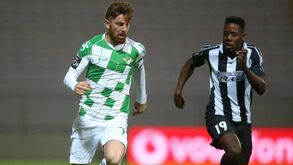 Cónegos vencem e sobem provisoriamente ao sexto lugar