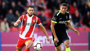 Aves sai da zona de descida e impede que o Rio Ave se junte ao topo