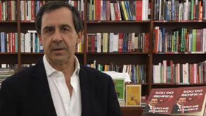 Gomes da Silva 'atira-se' a Vieira e reafirma candidatura: «Benfica é um enorme lago de gelo»