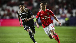 Grimaldo critica adeptos: «Não entendo porque é que não estão connosco»