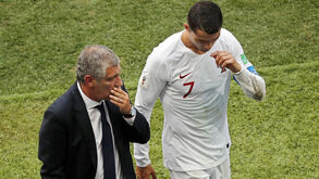 Fernando Santos: «Será uma injustiça se Ronaldo não ganhar a Bola de Ouro»