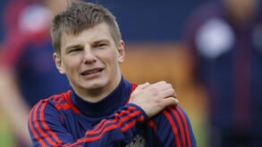 Arshavin anuncia fim da carreira