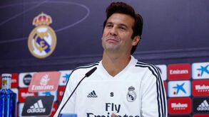 Solari: «Ninguém partiu o nariz mais vezes do que o Sergio Ramos»