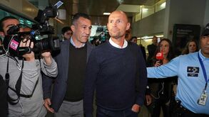 Marcel Keizer já está em Lisboa: «Muito feliz por estar aqui»