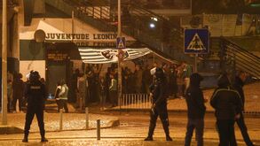 Buscas na sede da Juve Leo e enorme aparato policial